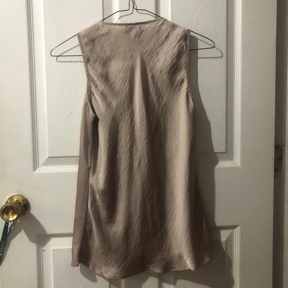 Blouse - Picture 2 of 4
